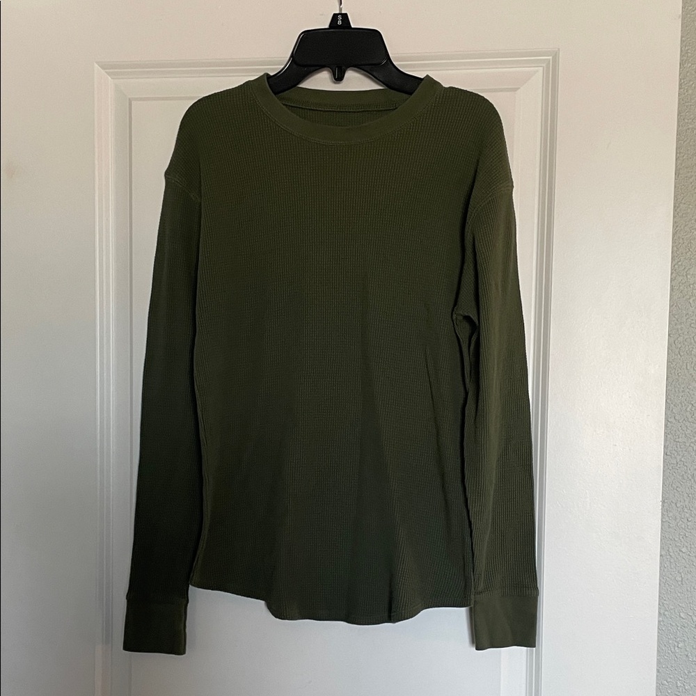 Time and Tru Forest Green Long Sleeve Tee